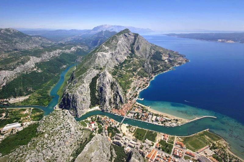 Penthouse Maremonte Daire Omiš Dış mekan fotoğraf