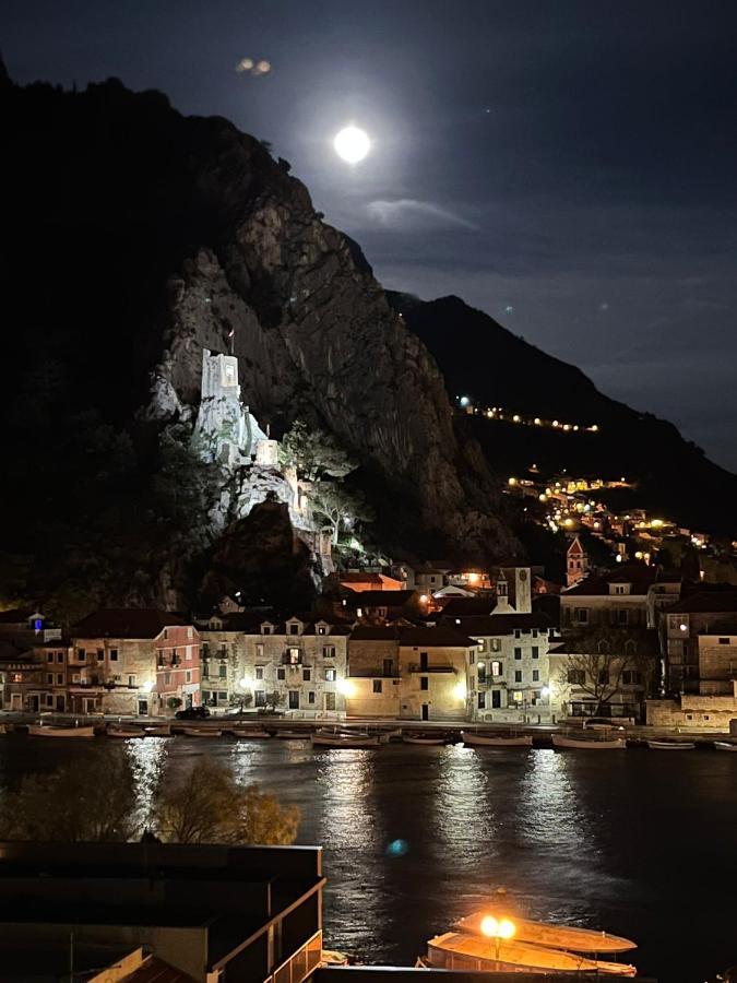 Penthouse Maremonte Daire Omiš Dış mekan fotoğraf
